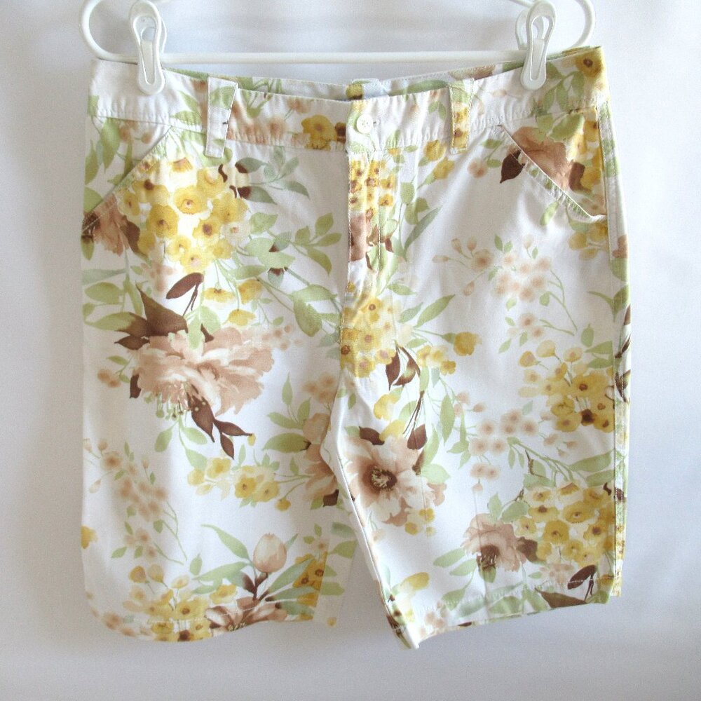 Caribbean Joe yellow floral cotton mid rise shorts 11" inseam *Sz 12P*